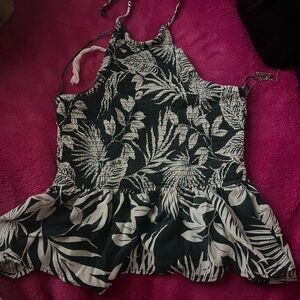 XS green and white patrons of peace blouse top